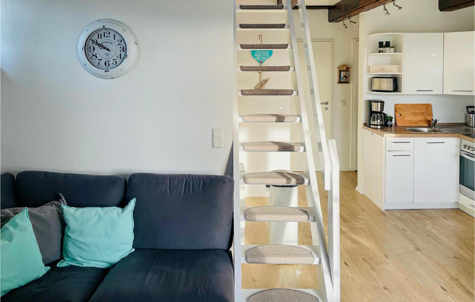 Cozy Apartment In Friedrichskoog With Kitchen Экстерьер фото